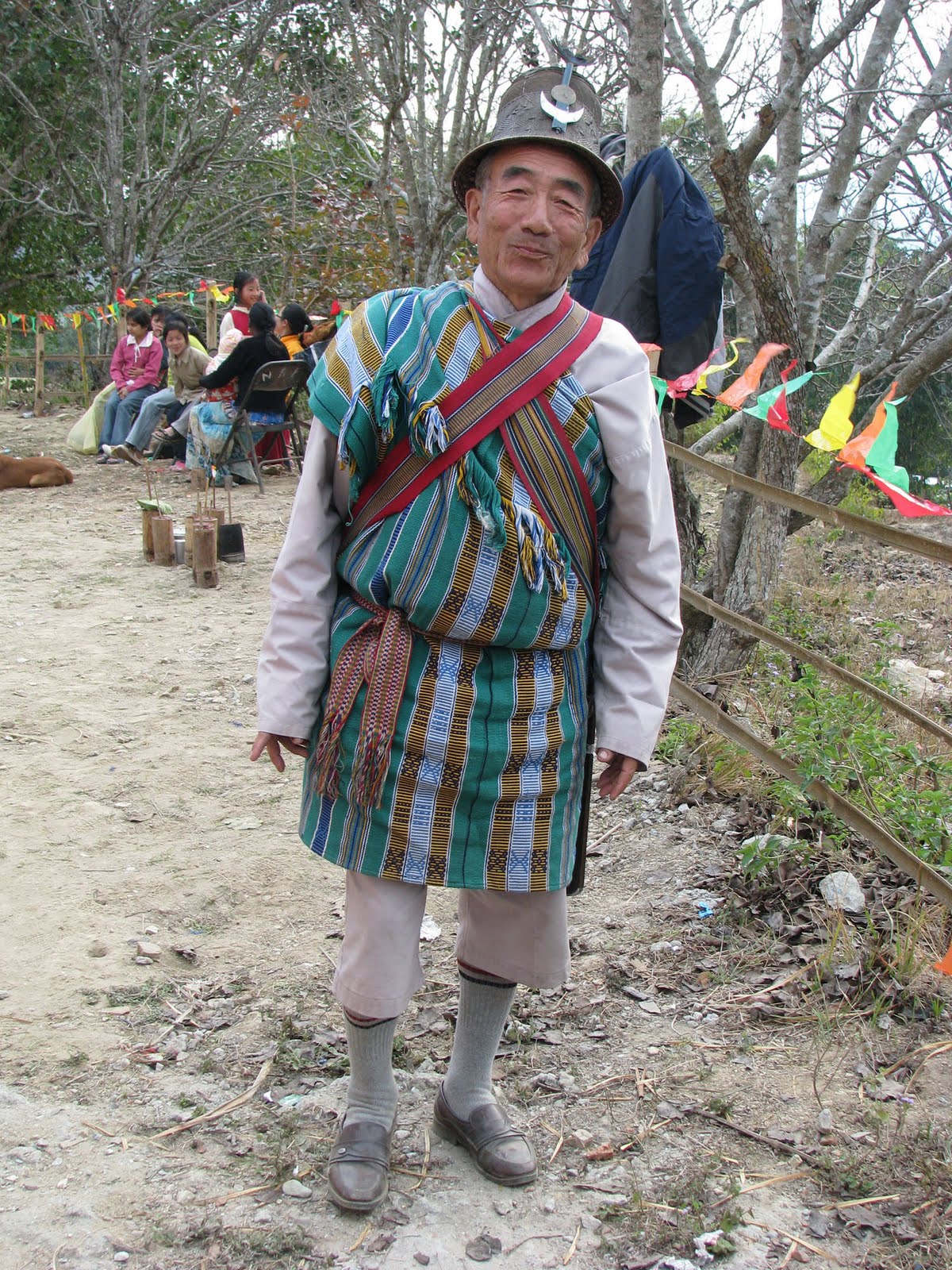 sikkim popular costumes for men